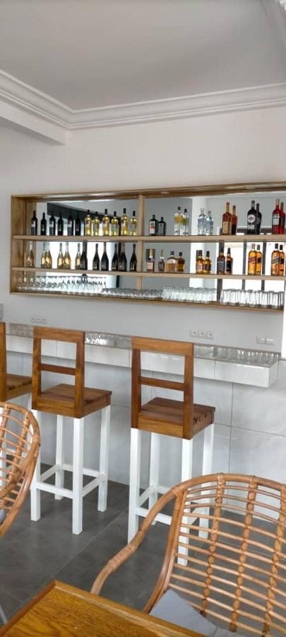 Hotel Marbella Lome Ngoại thất bức ảnh